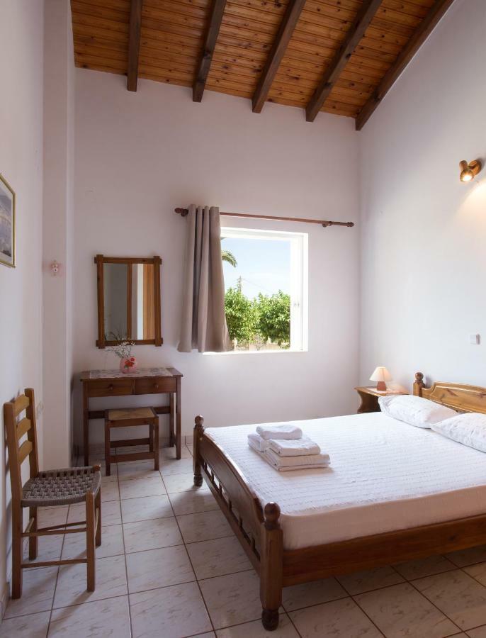 Ambelakia Studios Monemvasía Buitenkant foto